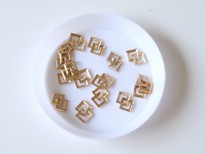 Gold Filled_intercalaire carrés entrelacés 11x8mm (GLD228)